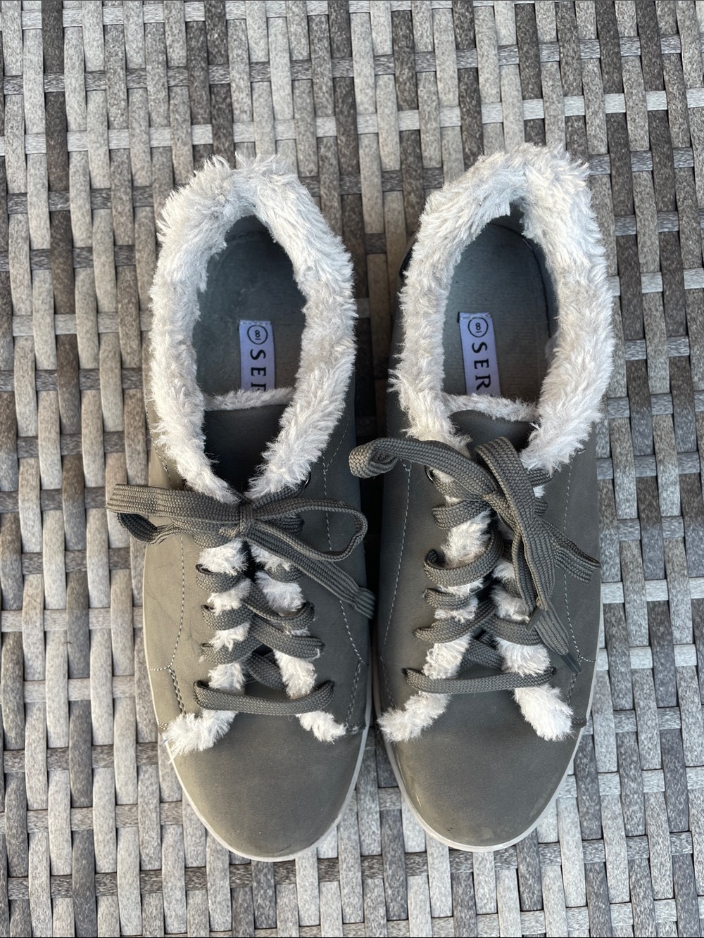 Serra Grey Faux-Fur Lined Women's Sneakers